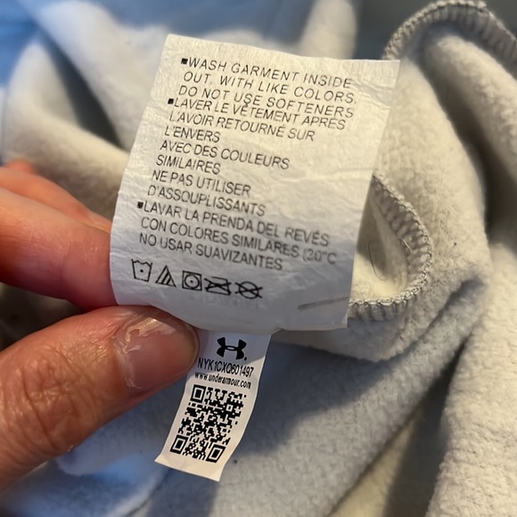 Under Armor Ladies Hoodie in Gray/white Size Medium - Picture 10 of 11
